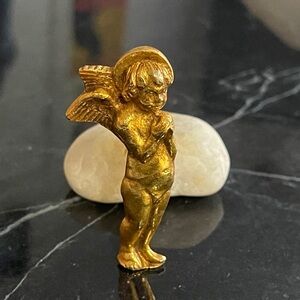 Vintage Brooch Cherub Guardian Angel.